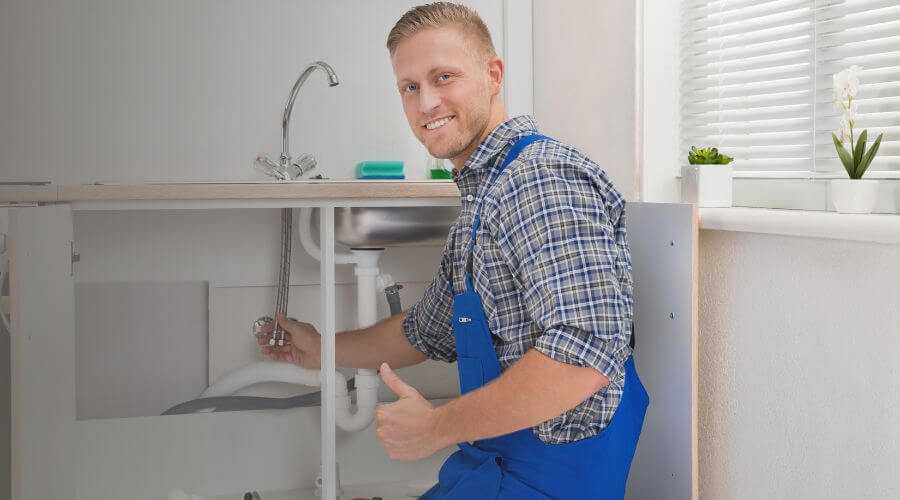 Expert burst pipe repair services in Watford City, ND